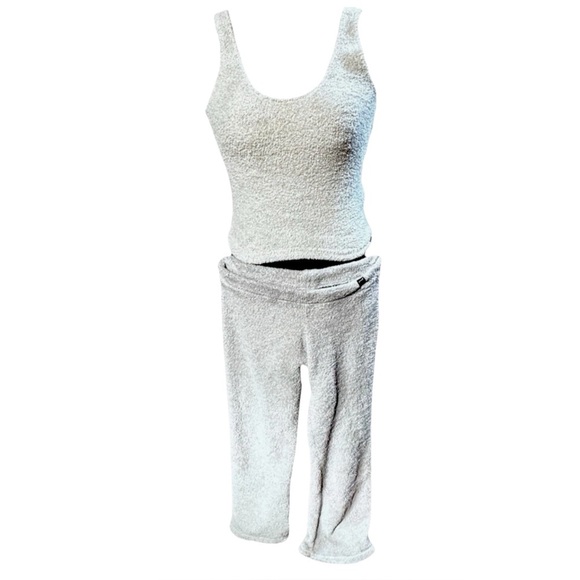 Victoria’s Secret Pink Sherpa Flared Lounge Pants W/Tank Top Sleep ware Pjs M - Picture 1 of 6